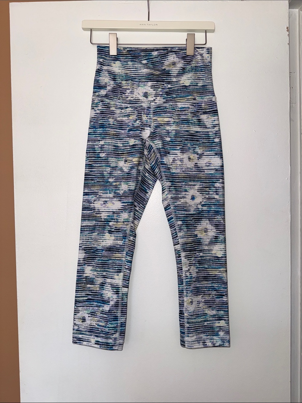 NWOT Lululemon Blue Multicolor Striped Patterned Leggings